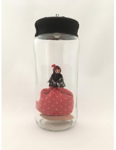 Lámpara "Te tengo en el Bote" falda roja de lunares y flor