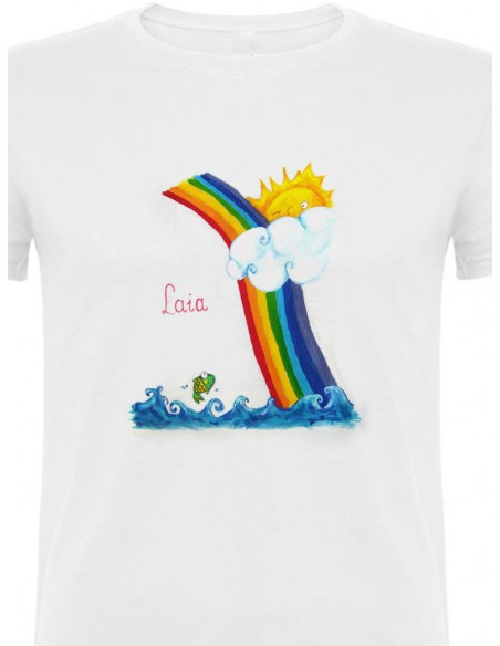 Camiseta arcoiris con pez