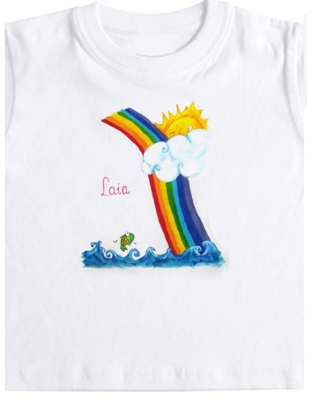 Camiseta arcoiris con pez