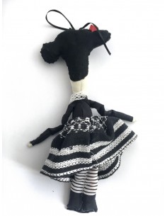 Muñeca de tela traje de extremeña pequeña 2